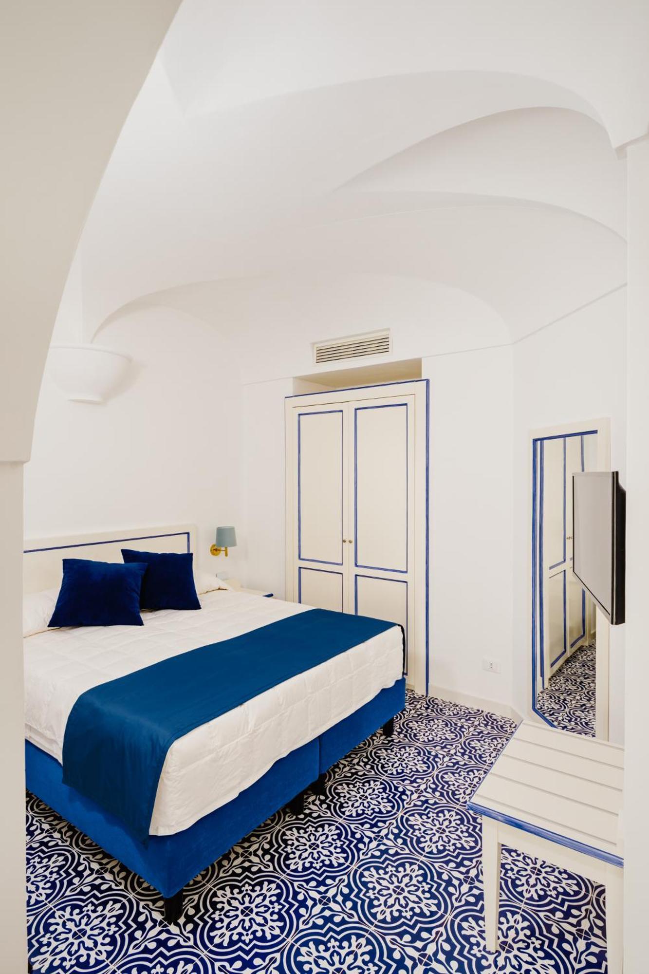 Hotel Da Raffaele Ischia Exteriör bild