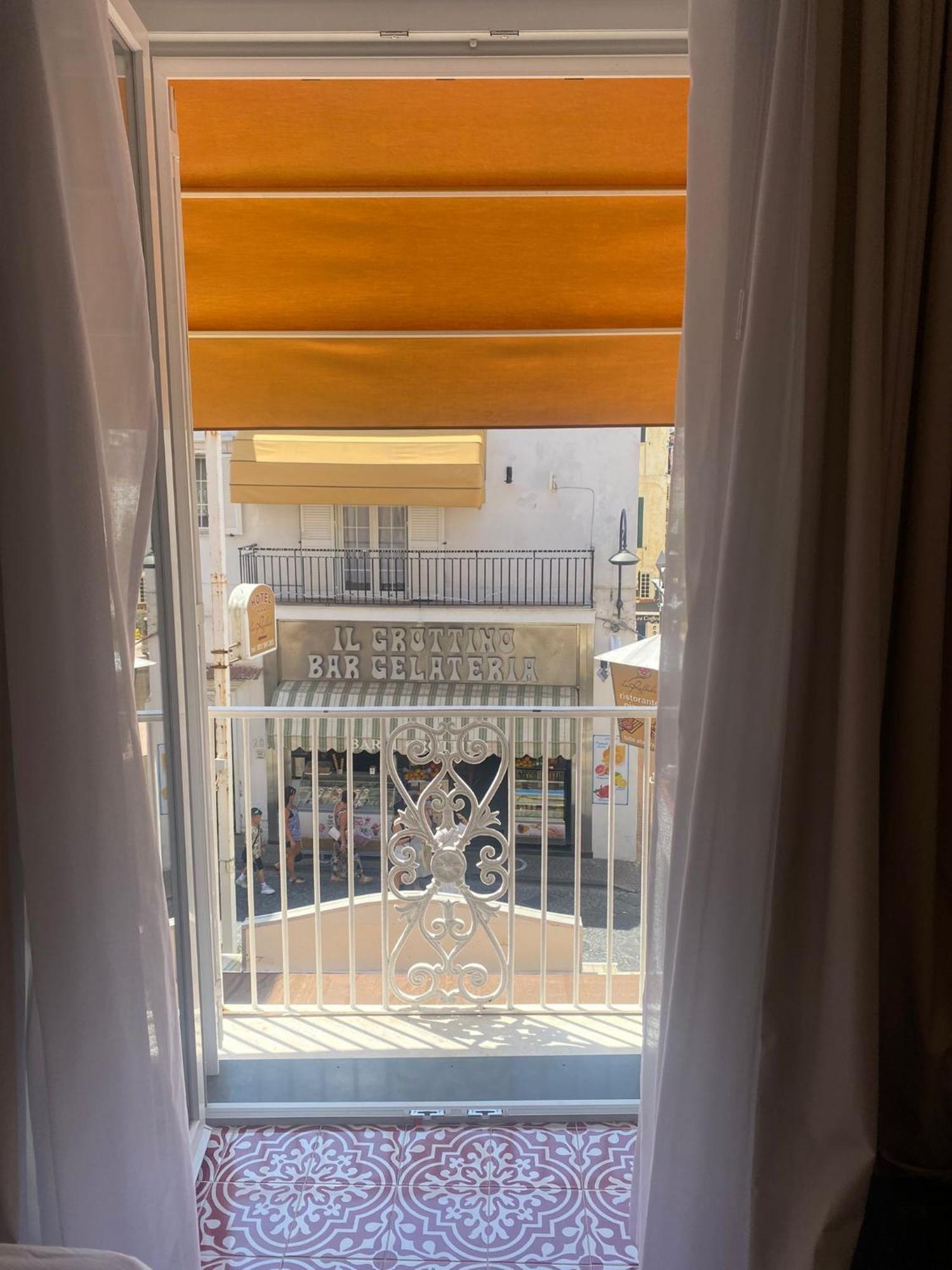 Hotel Da Raffaele Ischia Exteriör bild